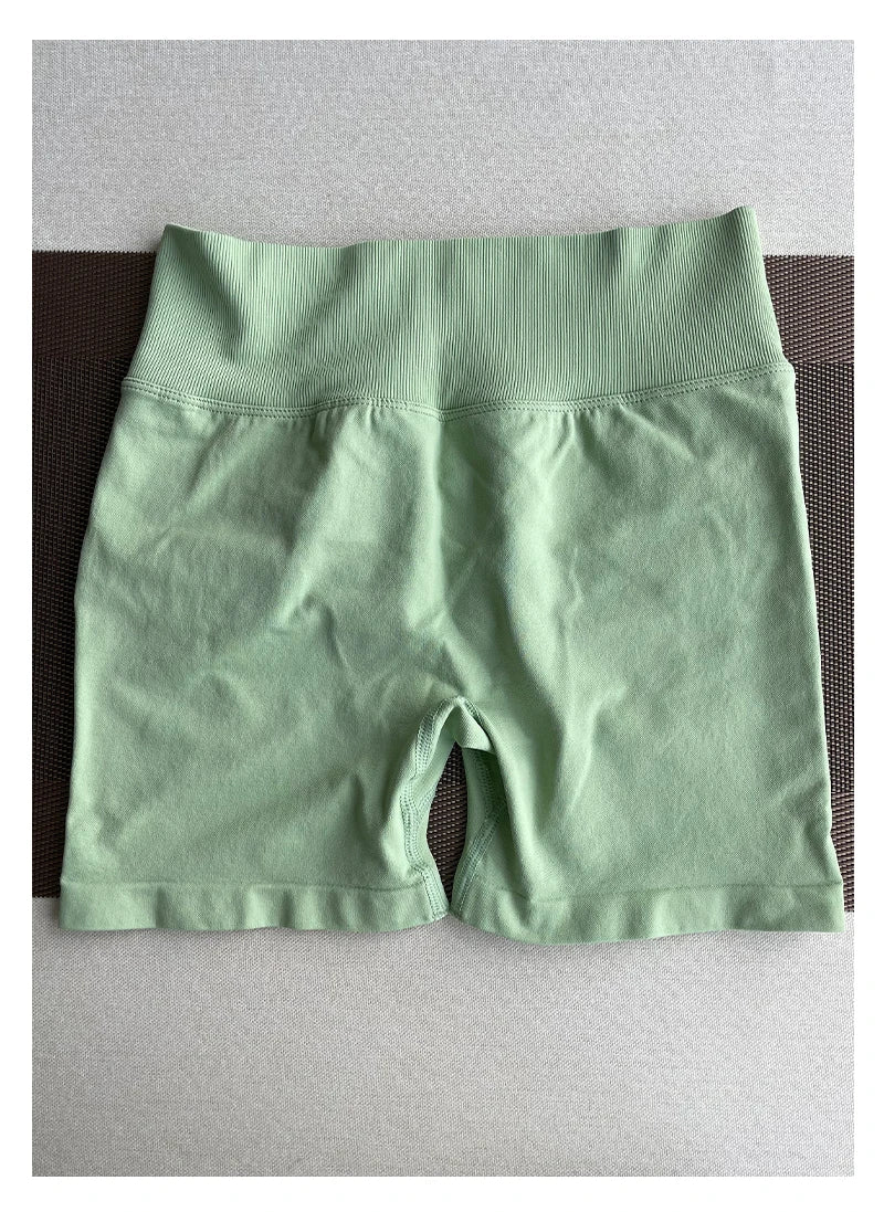 Pantalones cortos Pro Solid Seamless Half Pants Women Soft Fitness Outfits Yoga Pants Gym Running Bike Wear