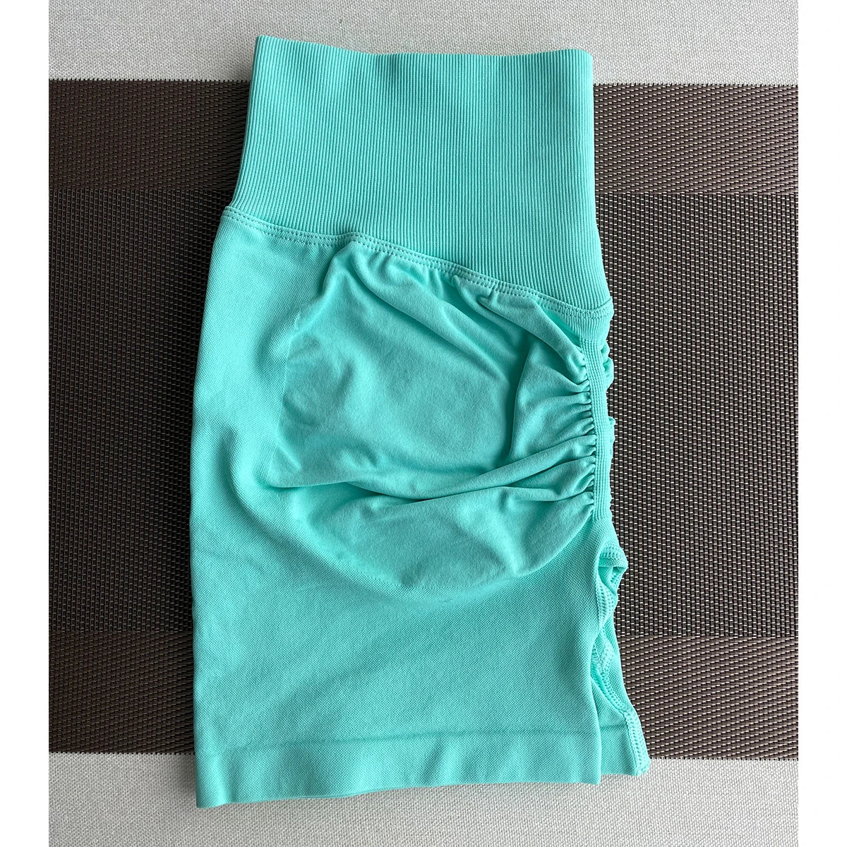 Pantalones cortos Pro Solid Seamless Half Pants Women Soft Fitness Outfits Yoga Pants Gym Running Bike Wear