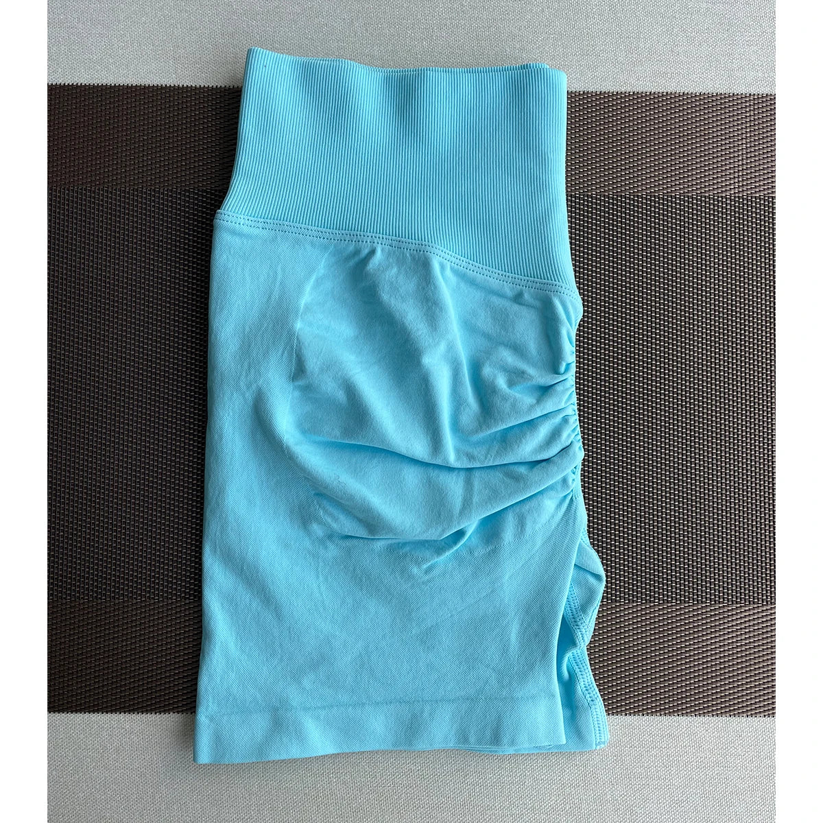 Pantalones cortos Pro Solid Seamless Half Pants Women Soft Fitness Outfits Yoga Pants Gym Running Bike Wear