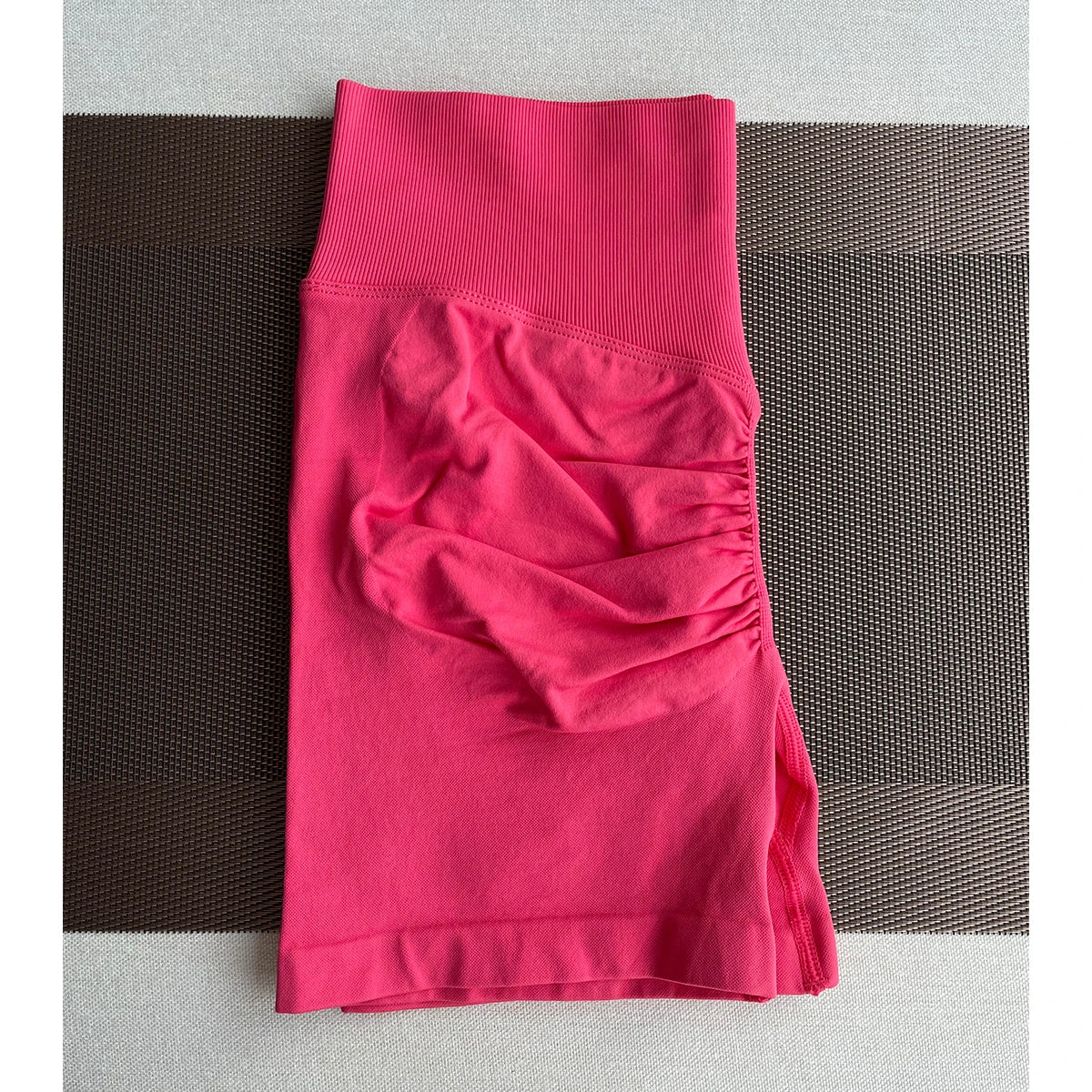 Pantalones cortos Pro Solid Seamless Half Pants Women Soft Fitness Outfits Yoga Pants Gym Running Bike Wear