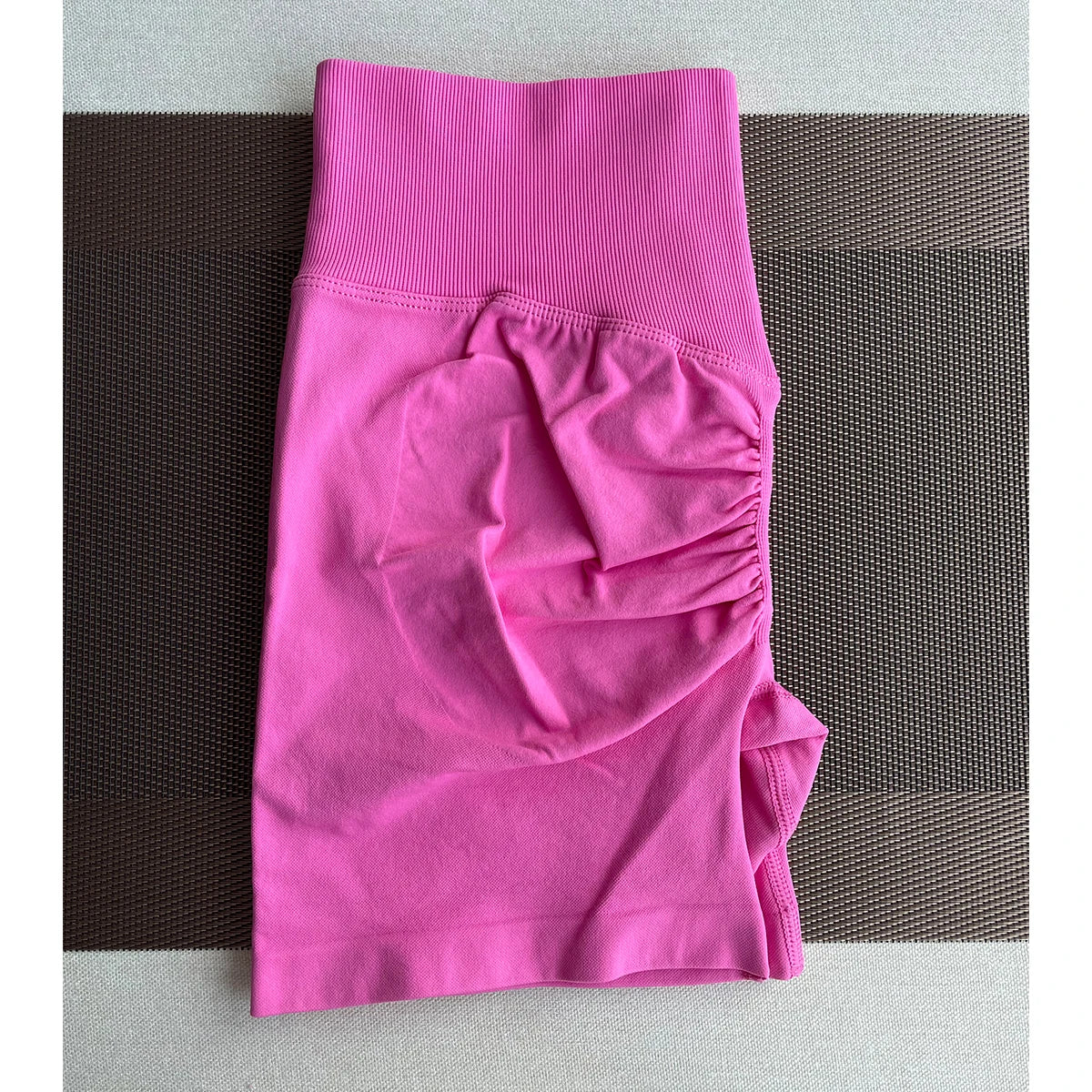 Pantalones cortos Pro Solid Seamless Half Pants Women Soft Fitness Outfits Yoga Pants Gym Running Bike Wear