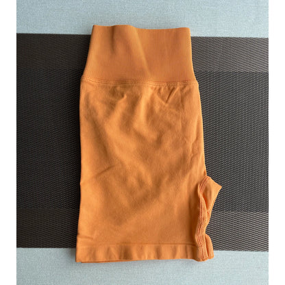 Pantalones cortos Pro Solid Seamless Half Pants Women Soft Fitness Outfits Yoga Pants Gym Running Bike Wear
